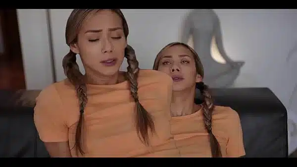 HOT CHICKS w BIG DICKS in REAL LIFE FUTANARI