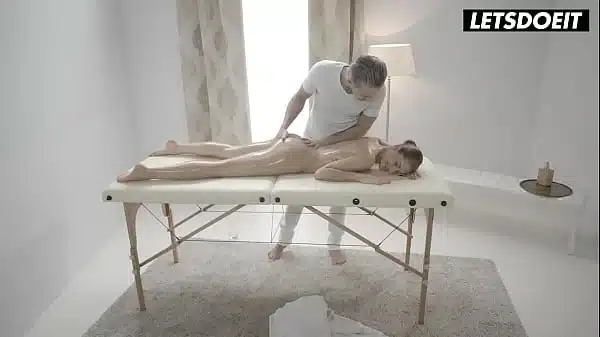 Tiffany Tatum Oils Up Her Luscious Body And Gets Fucked – WHITEBOXXX