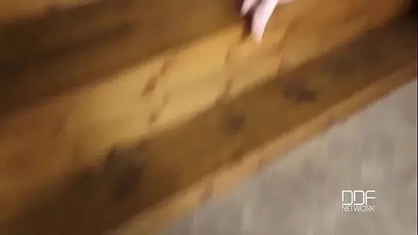 A Stellar Experience – Incredibly Hot Babe Blows Hard-on