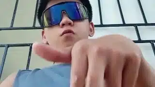 Pinoy Fuck his Tight Toy in Front of Garage | Daks Jakol Ungol