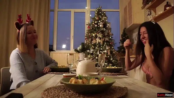 Sucking and jerking off neighbor’s cock as a Christmas present Handjob Cumshot