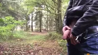 When “smellmydick” from pornhub is outside – dirty things happen