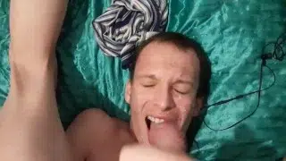 Giving myself a white christmas cum facial!