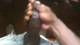 I LOVE STROKING THAT DICK AND MOANIND LOUD💦💦