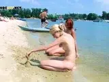 Nudist teen is enjoying the sun
