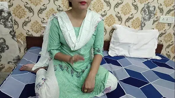 Step-Mom Saara multiple Squirts and ejaculate Ovum while so hard fucked and sucked with clear Hindi audio