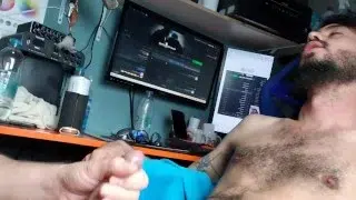 SUCKING MY BIG DICK BOY