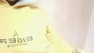 what if Shaking his dick wears a yellow jacket