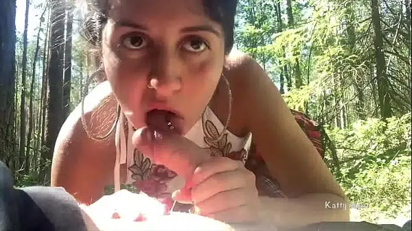 Young whore sucked a stranger in the woods in public