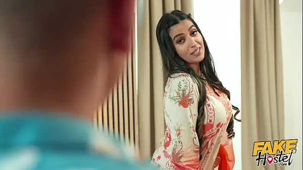 Fake Hostel – Hot PAKISTANI heiress is GAGGING for European COCK