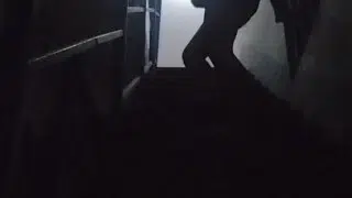 Jakol sa Hagdan Huli nang binuksan ang ilaw