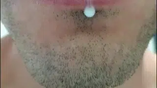 me encanta tu leche, universitario sumiso